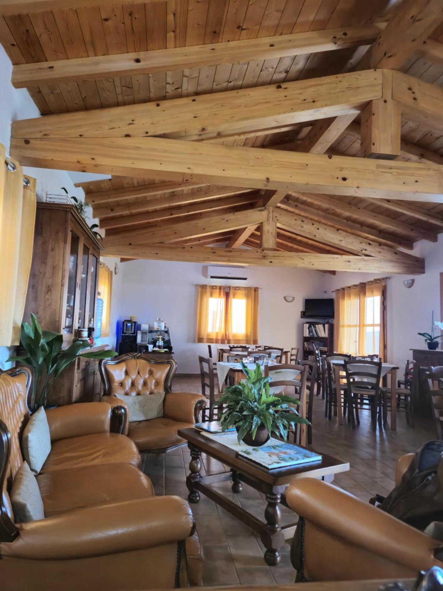 Azienda Agrituristica La Janna Di La Faj Budoni Exterior foto