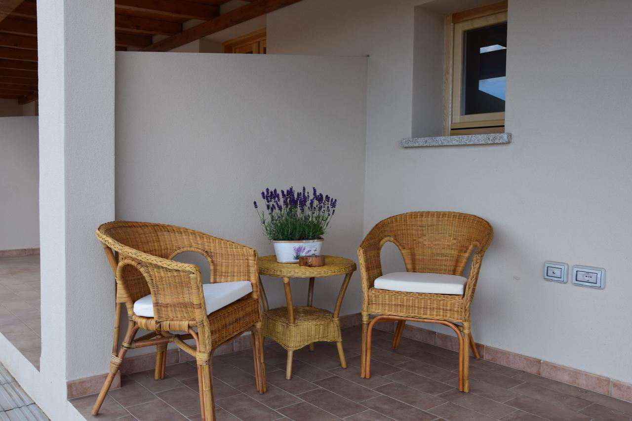Azienda Agrituristica La Janna Di La Faj Budoni Exterior foto