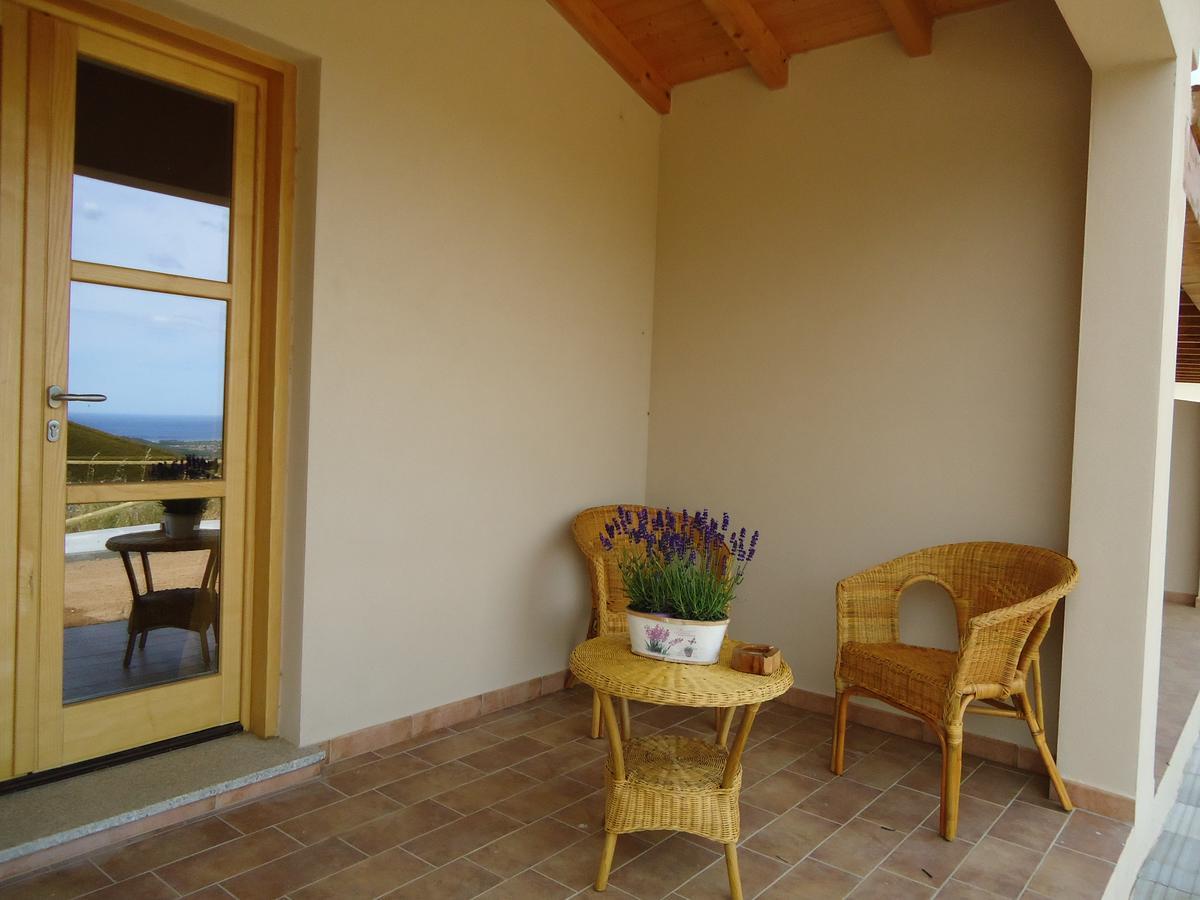Azienda Agrituristica La Janna Di La Faj Budoni Exterior foto